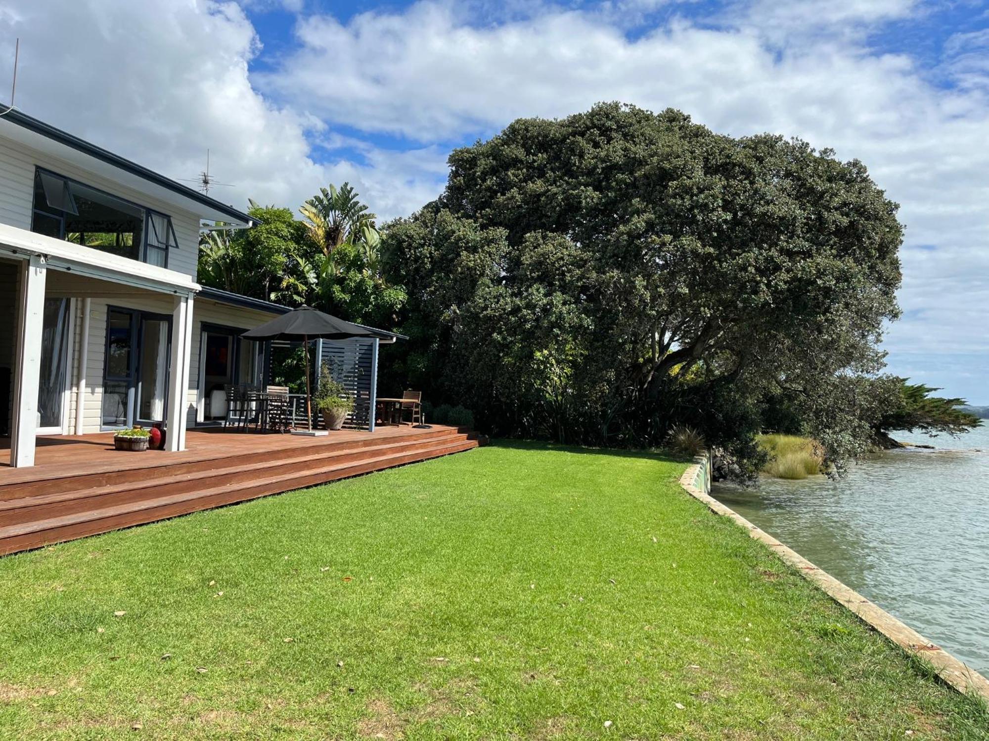 Absolute Waterfront Serenity Near Auckland Clarks Beach Esterno foto